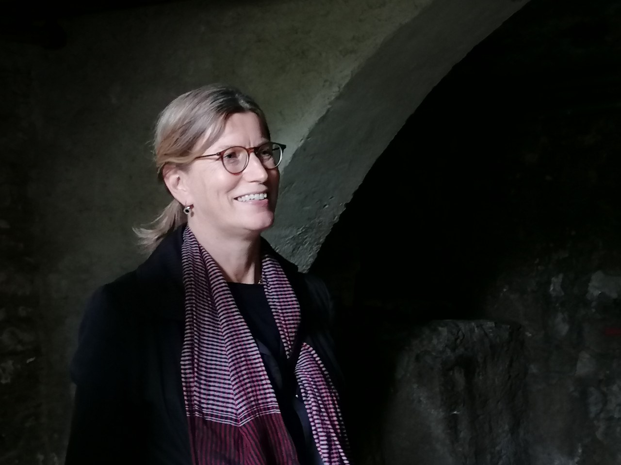 Portrait von der Seite Karin Artho