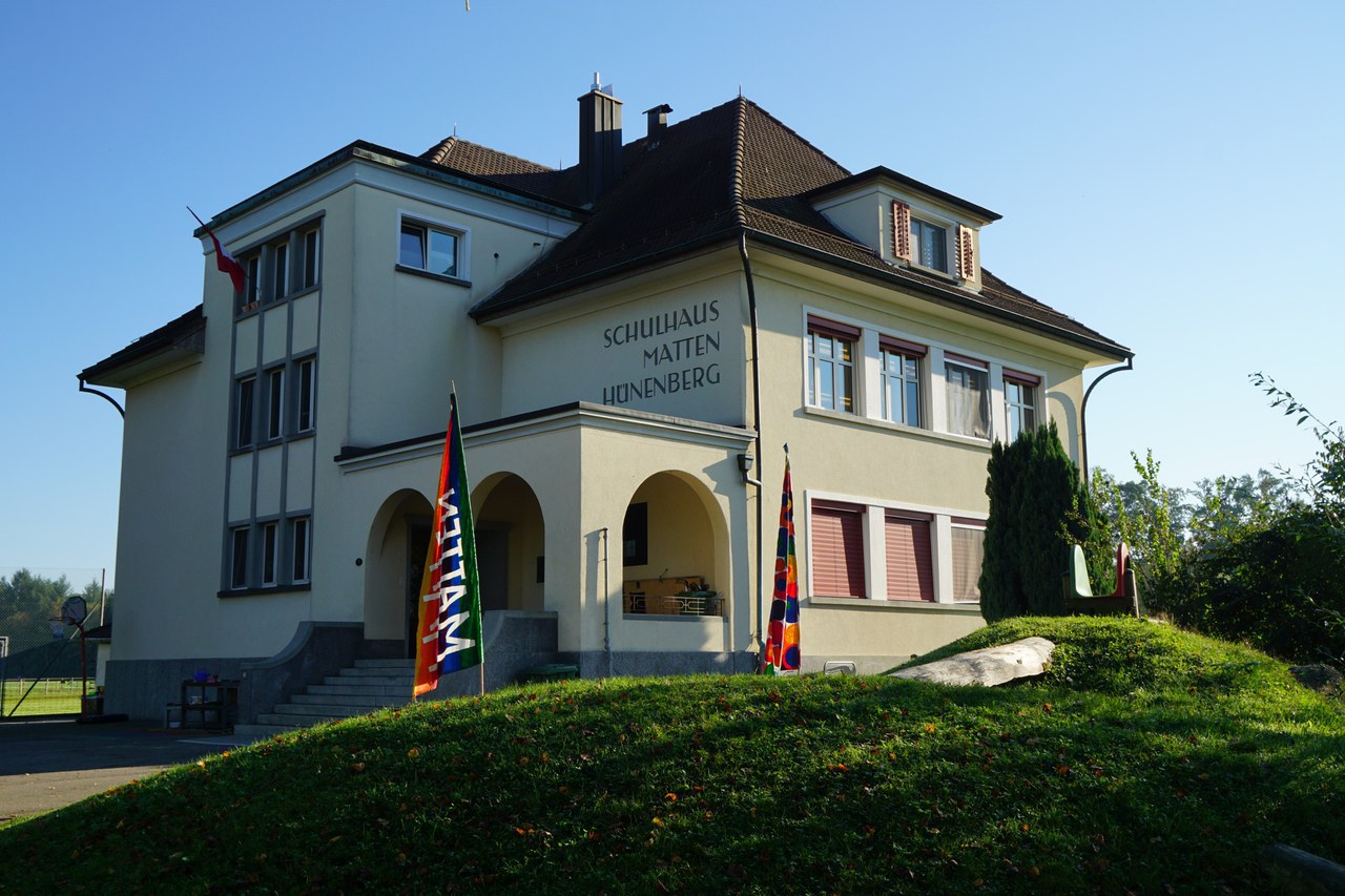 Schulhaus Matten