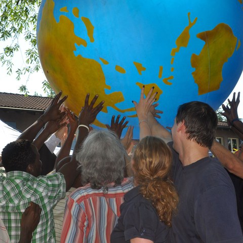 Foto 1 Weltball Foto Sabine Windlin.jpg