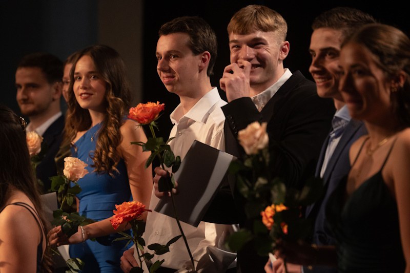 Ich hab die Matura im Sack - Freude an der Maturafeier in Menzingen.