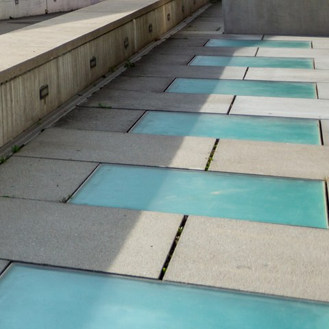 Boden- und Lichtplatten