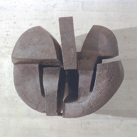 Raffael Benazzi - Ohne Titel, Lindenholz - Eingangshalle