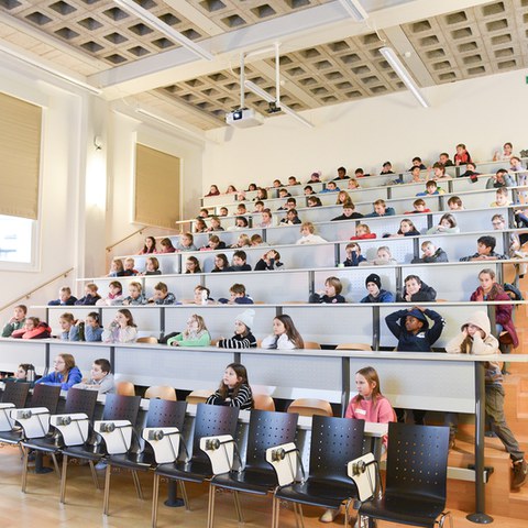 3_Kinderhochschule 2024_Rega_2.jpg