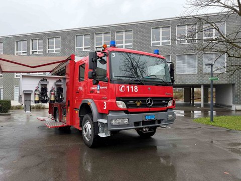 Rauchentwicklung im Schulhaus Ehret_web.jpg