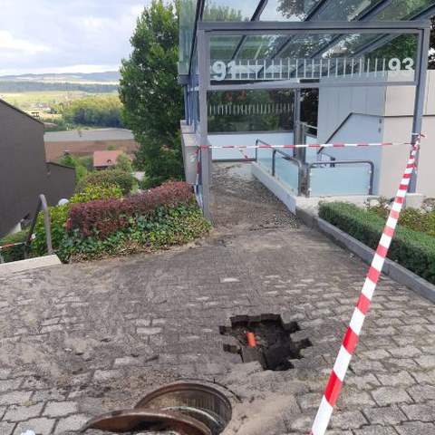 Wasserleitungsbruch_web.jpg