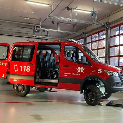 Hüno5 von der Seite