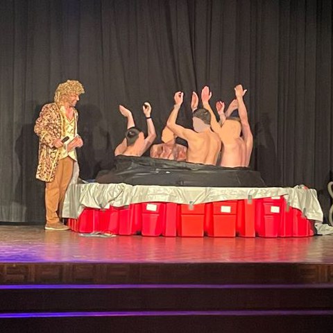 Die Rischer Wettkönige im kalten Wasser