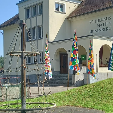 Spielplatz Schulhaus Matten