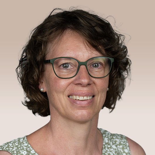 Schmid-Arnold Daniela