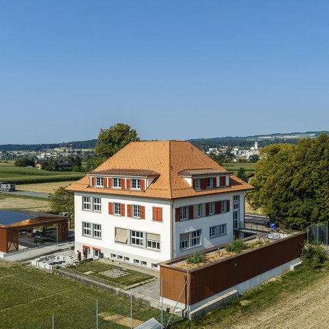 AB260721-N-003.jpg