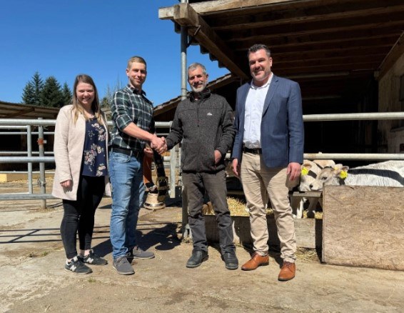 ______________________