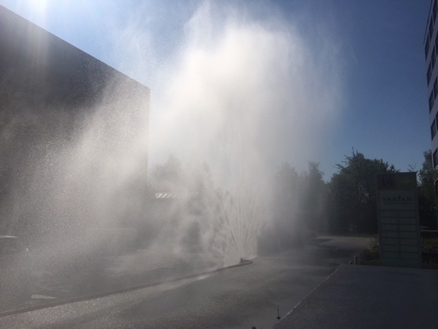 Wasserwand mit Hydroschild