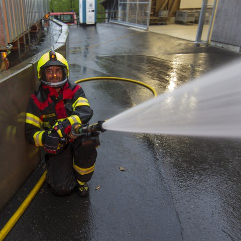 2025-04-23_Übung allg. Feuerwehrdienst_mca_026.jpg