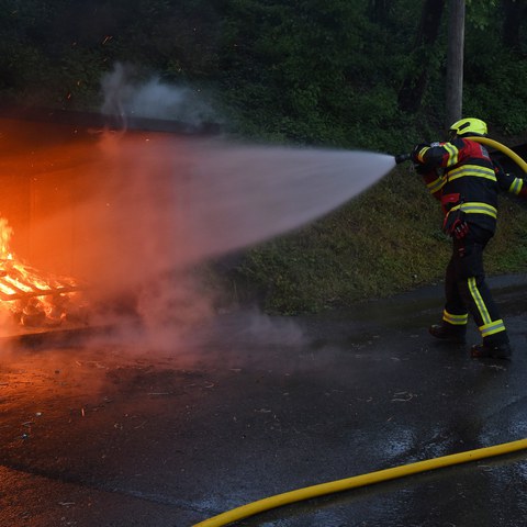2025-05-05_Übung allg. Feuerwehrdienst-Schönau_sbu_8633.jpg