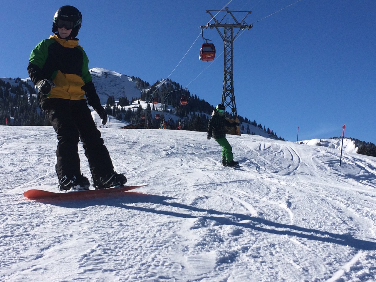 Impression aus einem Schneesportlager der Schule Steinhausen.