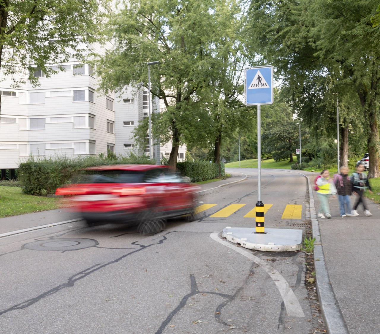 Ansicht auf die Grabenackerstrasse von der Hasenbergstrasse aus