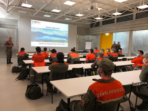 Bild 1: Kurseröffnung