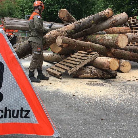 Bild 3: Öffnen eines Hindernisses