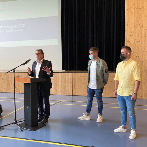 Regierungsrat Villiger bei der Würdigung