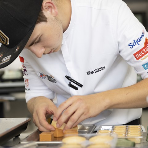 Hug Tartelettes Contest (2).jpg