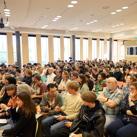 VA-Präsentation-2025 (3).png