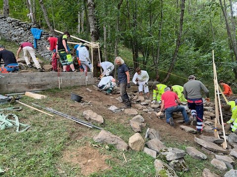 Trockenmauerwoche für Lernende im 2. und 3. Lehrjahr